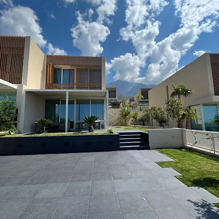 Villa Palase Residence Villa *